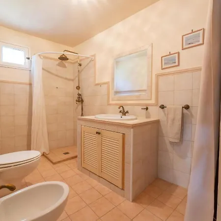 Sabina By Interhome * Torre Suda